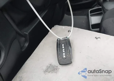 2020 Ram 1500 Big Horn 4X2 5'7 Box из США, поврежденный, VIN 1C6RREFT6LN197606